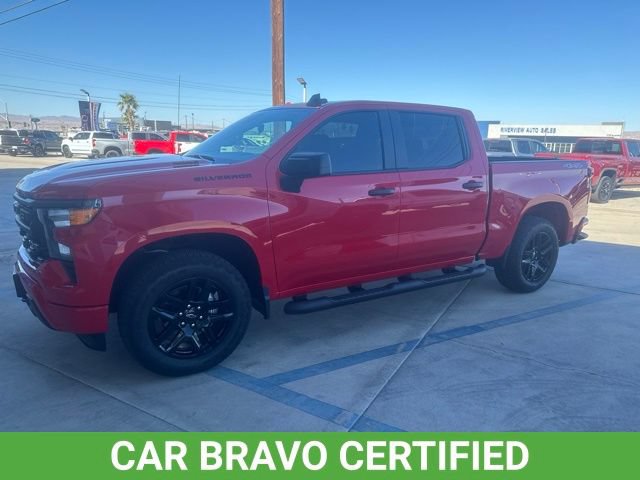 Used 2026 Chevrolet Silverado 1500 Custom w/ Turbomax Blackout Package AWD/4WD image 4