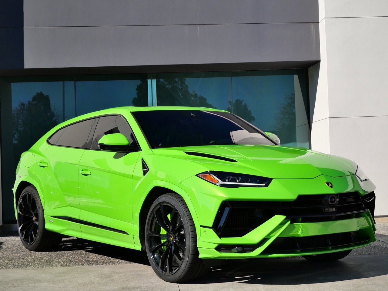Used 2023 Lamborghini Urus S