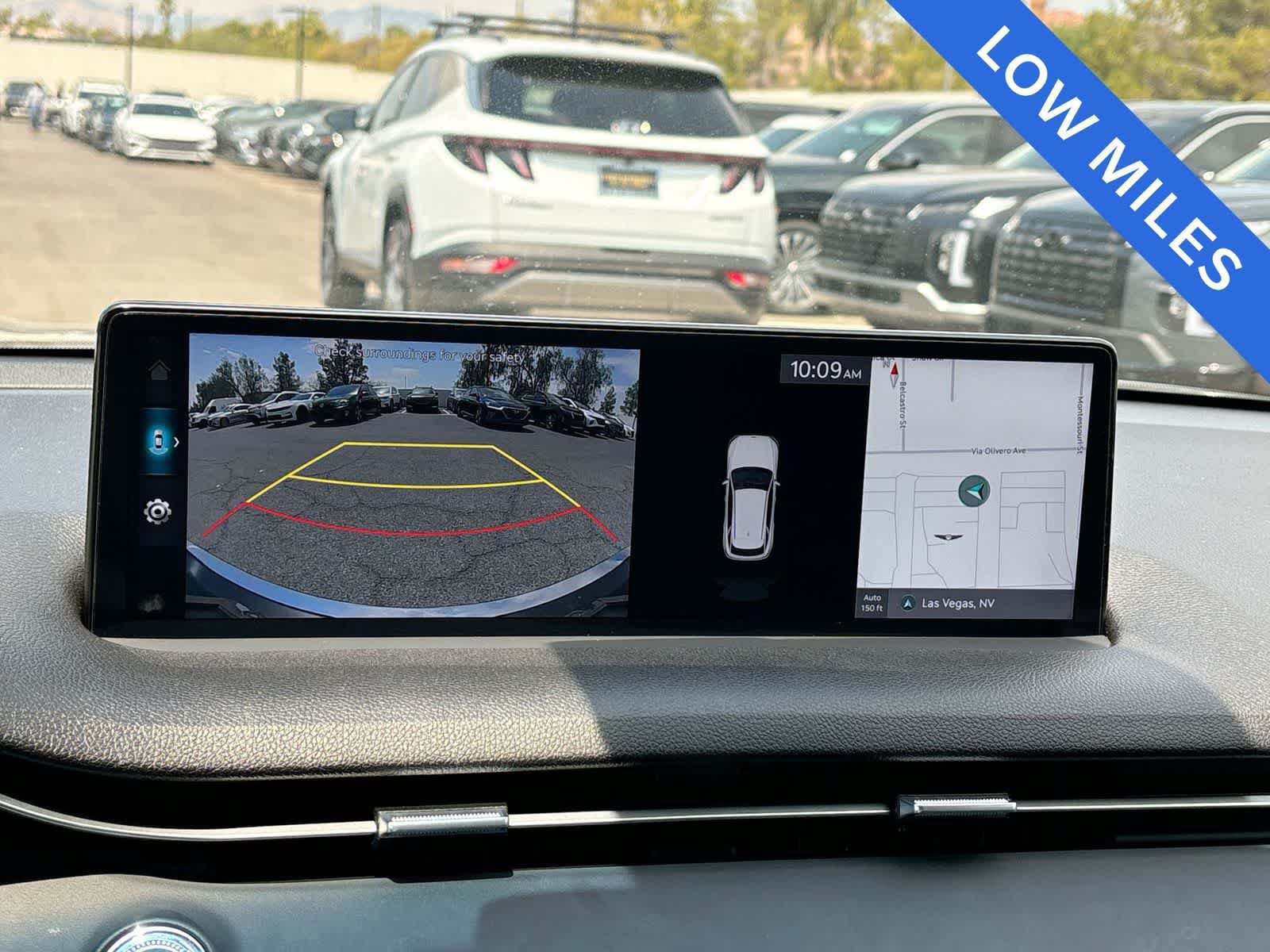 Certified 2024 Genesis GV70 2.5T AWD/4WD image 28