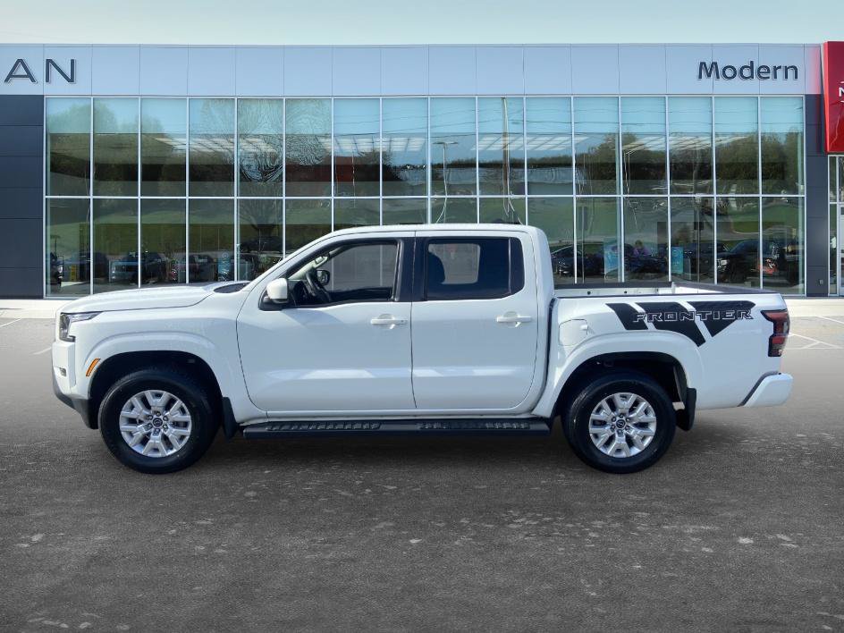 Used 2023 Nissan Frontier SV w/ Technology Package AWD/4WD image 12