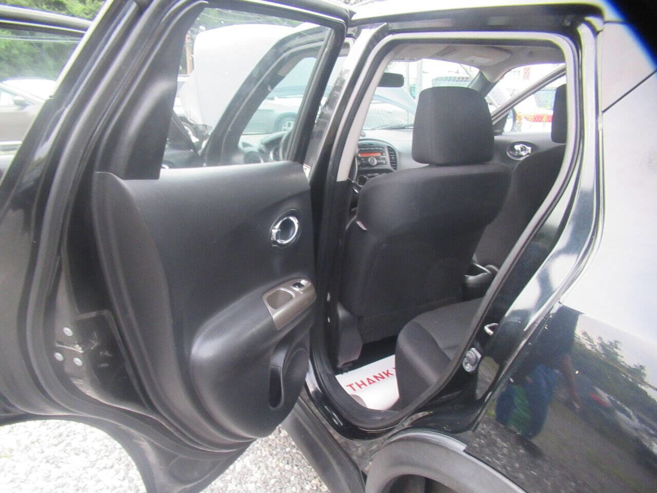 Used 2014 Nissan Juke S image 24