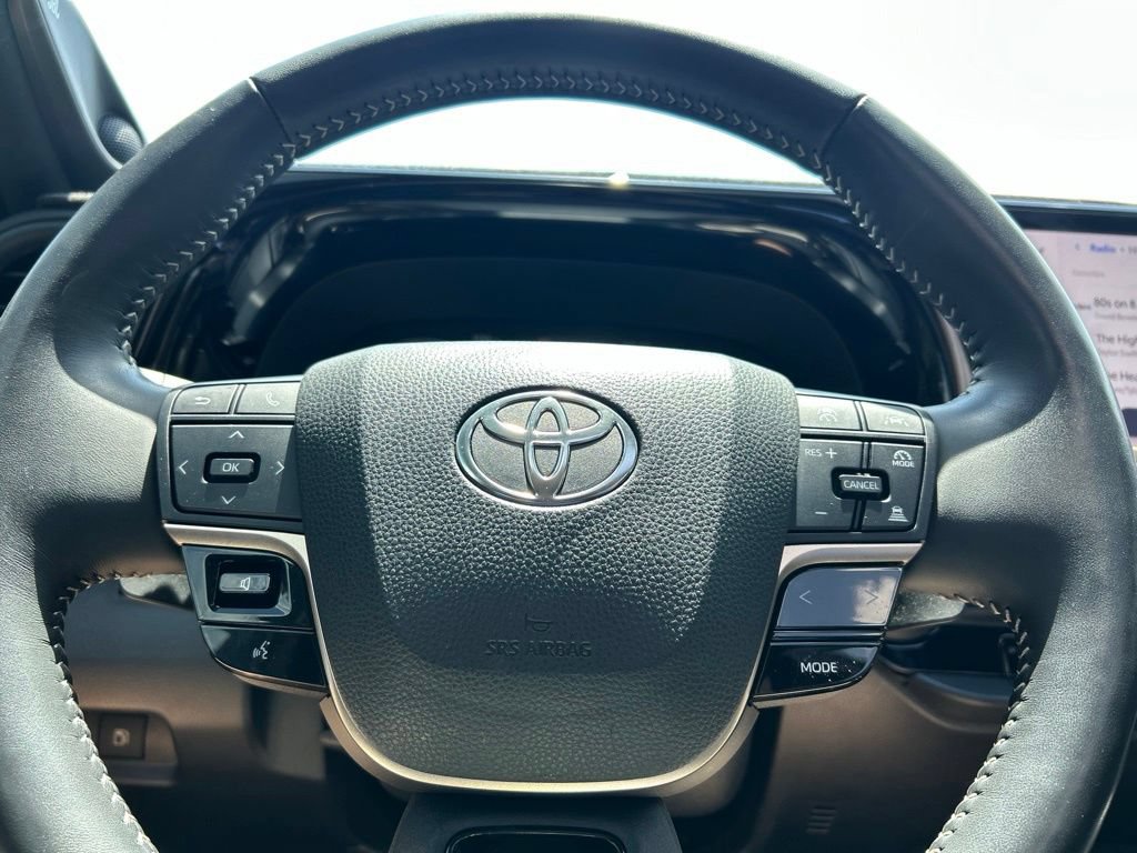 Used 2024 Toyota Crown Platinum AWD/4WD image 21