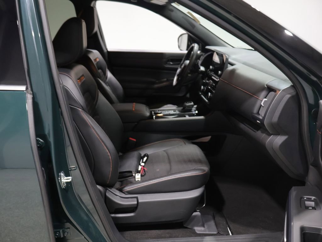 Used 2024 Nissan Pathfinder Rock Creek image 22