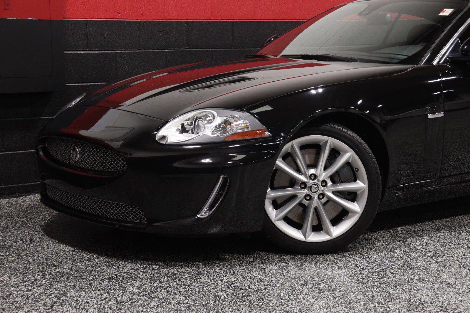Used 2011 Jaguar XKR R image 20