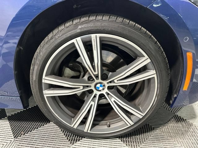 Used 2023 BMW 330i xDrive Sedan w/ Premium Package AWD/4WD image 32