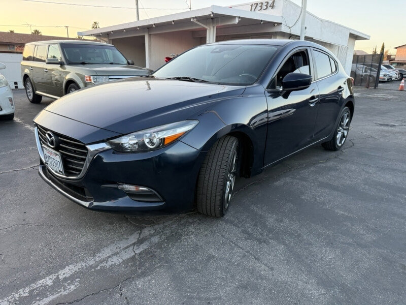 Used 2018 MAZDA MAZDA3 Touring
