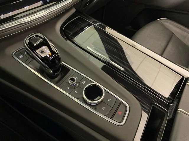 Used 2021 Cadillac Escalade Sport w/ LPO, ONYX Package image 20