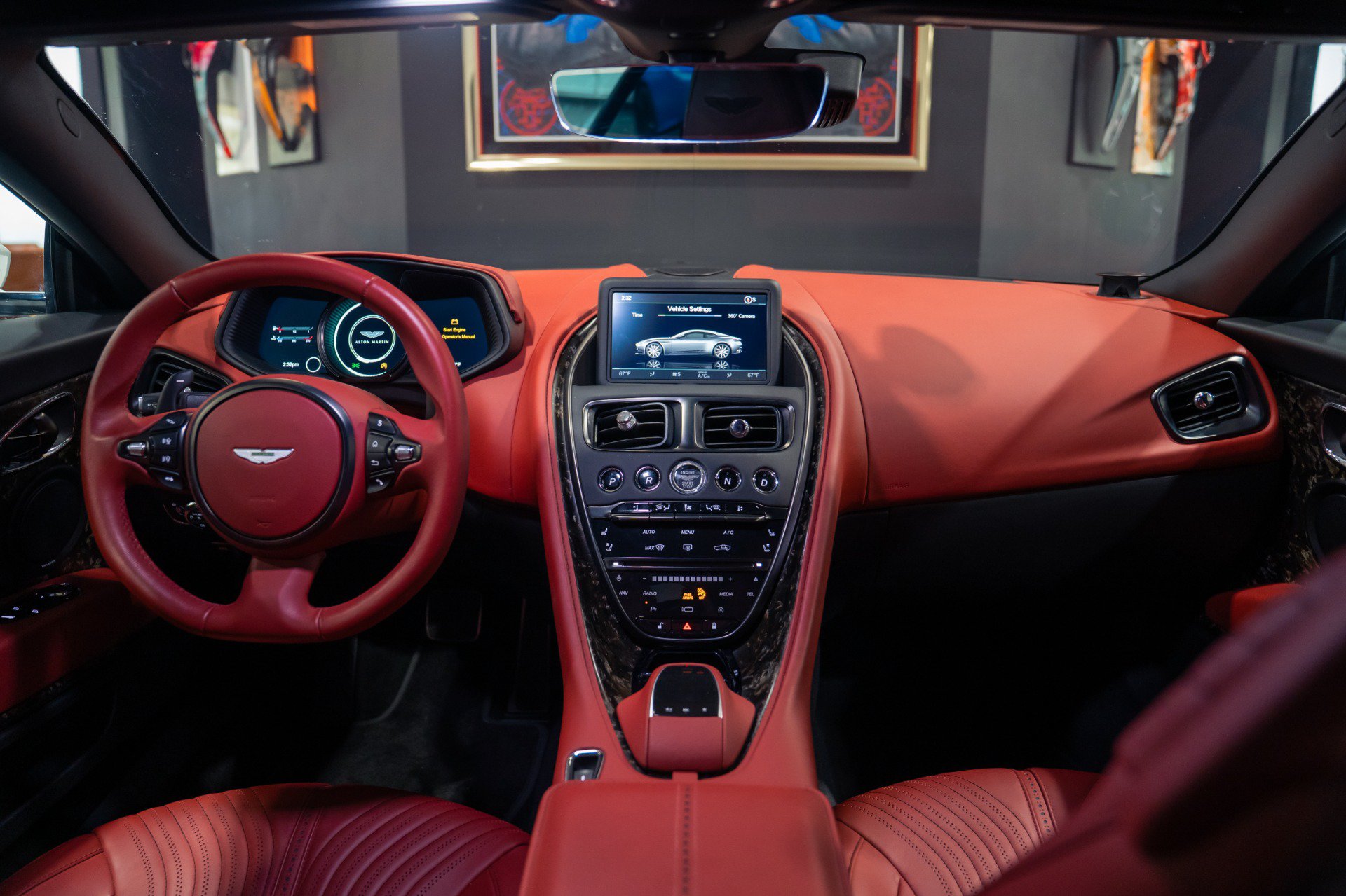 Used 2018 Aston Martin DB11 V12 RWD image 2