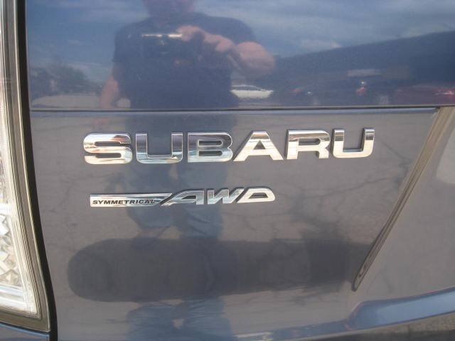 Used 2012 Subaru Forester 2.5X Premium w/ All-Weather Pkg AWD/4WD image 9