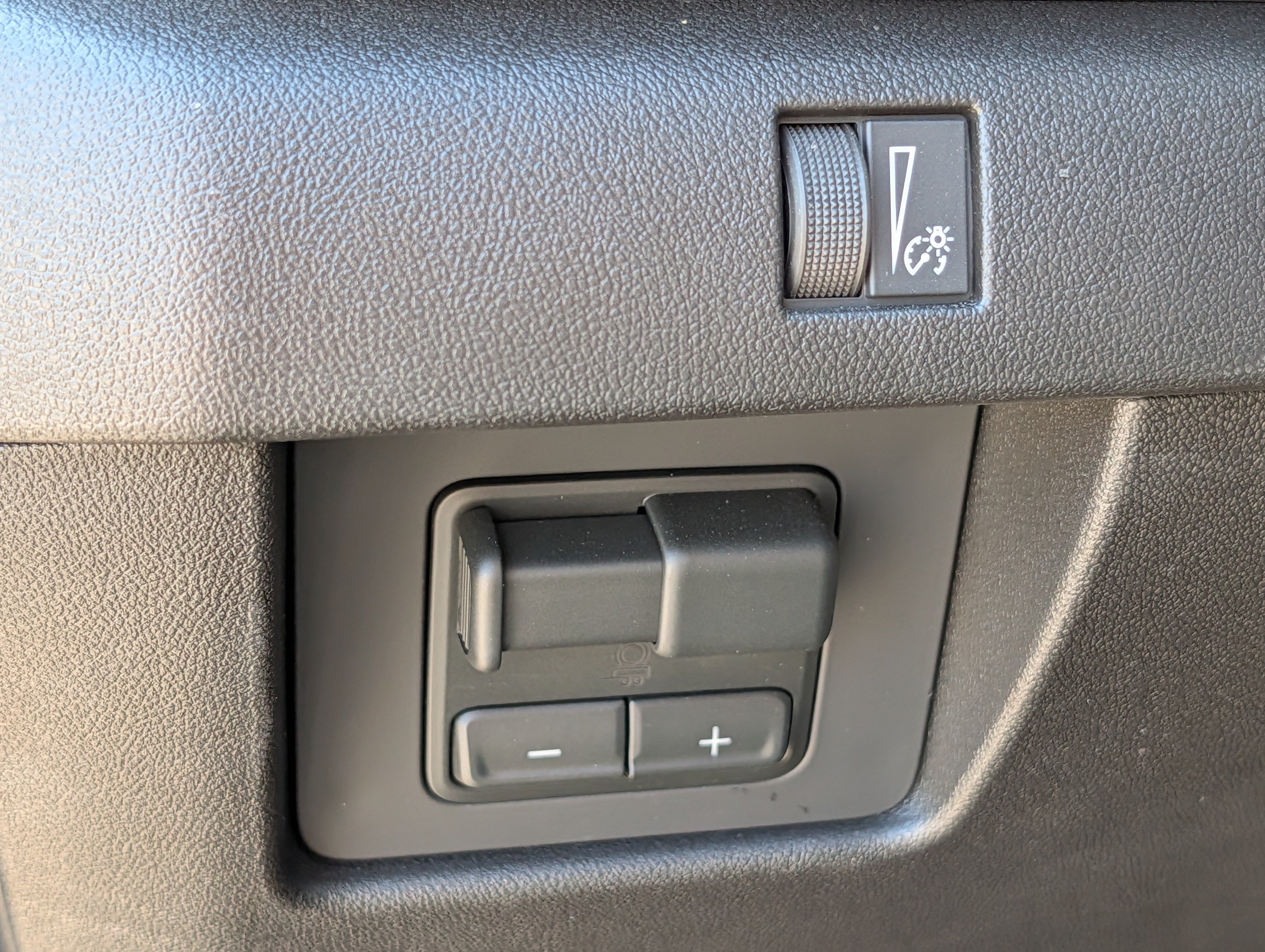 New 2026 Chevrolet Colorado Trail Boss AWD/4WD image 14