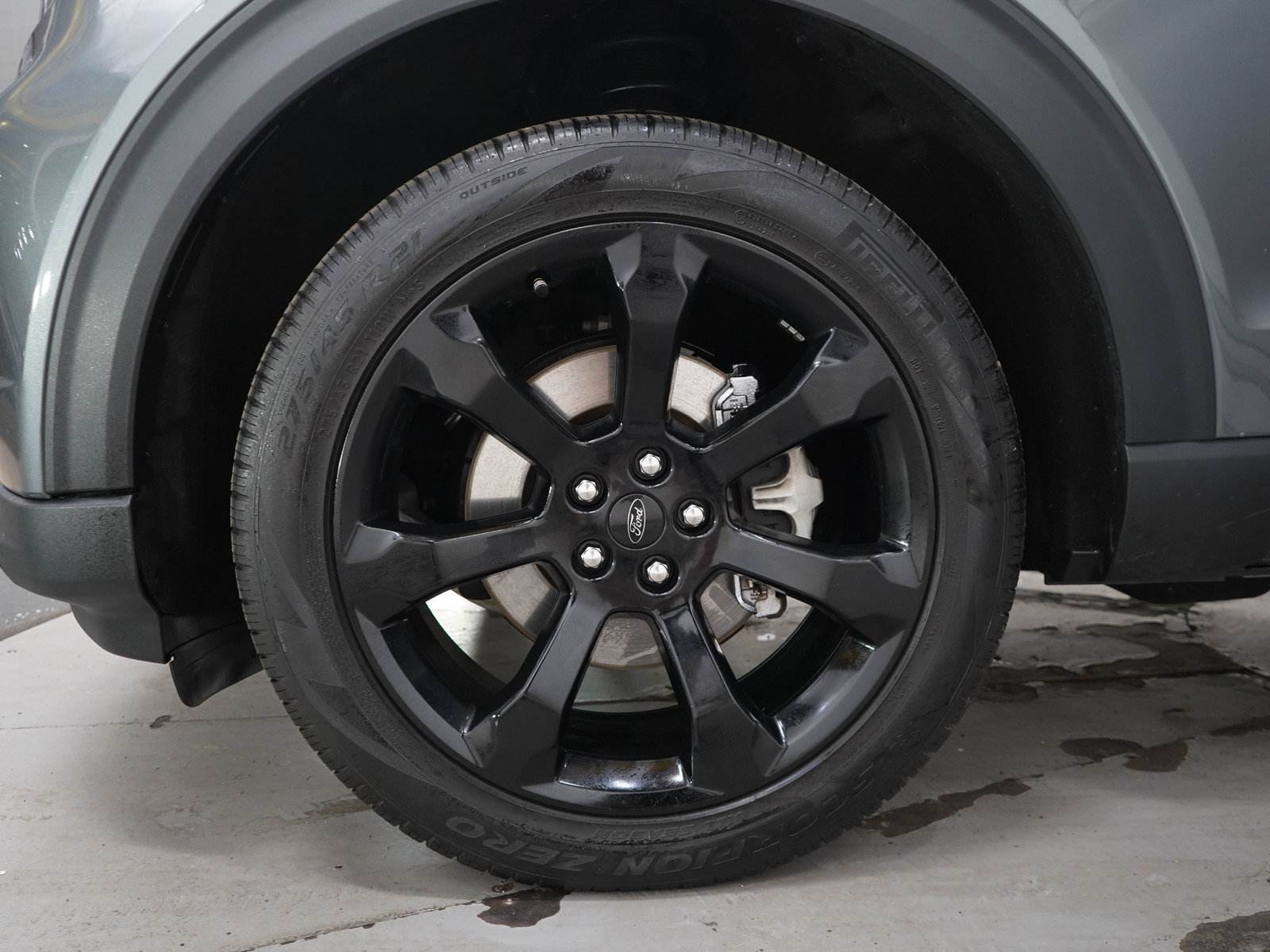 Used 2024 Ford Explorer ST-Line w/ Class IV Trailer Tow Package AWD/4WD image 31