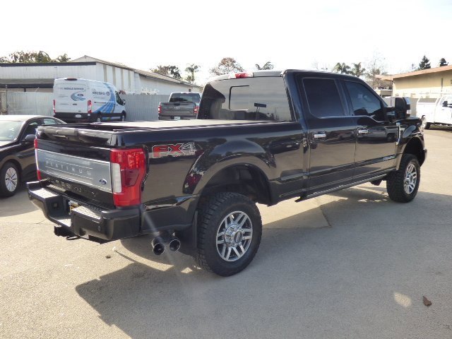 Used 2019 Ford F250 Platinum w/ Platinum Ultimate Package image 3