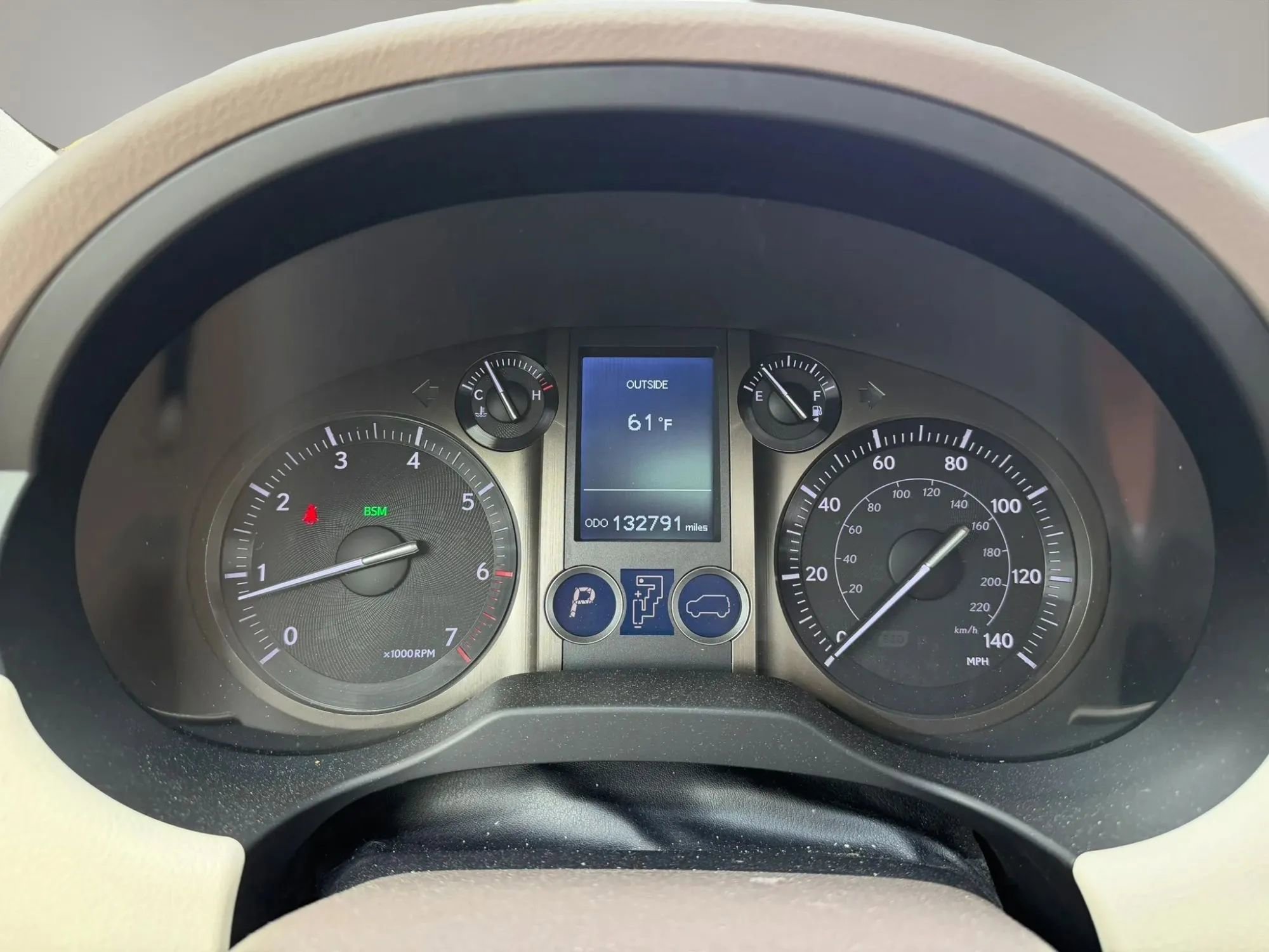 Used 2016 Lexus GX 460 w/ Premium Package AWD/4WD image 14