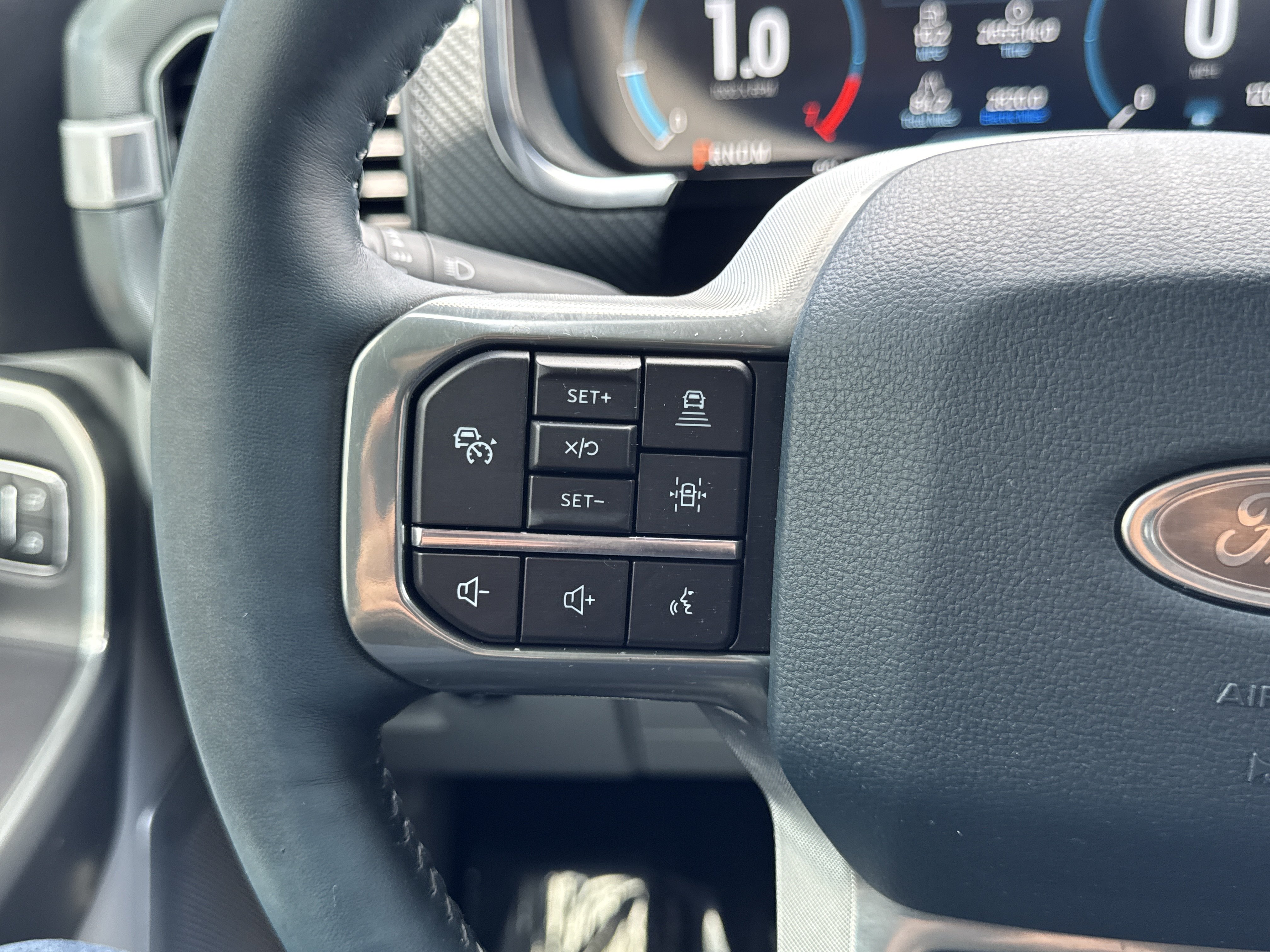 Used 2021 Ford F150 Limited AWD/4WD image 32