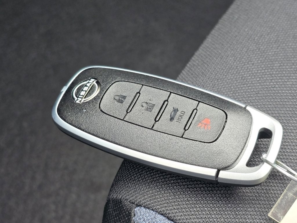 New 2025 Nissan Versa SV w/ Trunk Package image 19