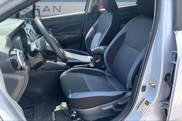 New 2025 Nissan Versa SV w/ Trunk Package FWD image 7