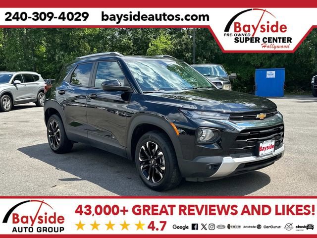 Used 2022 Chevrolet TrailBlazer LT image 1