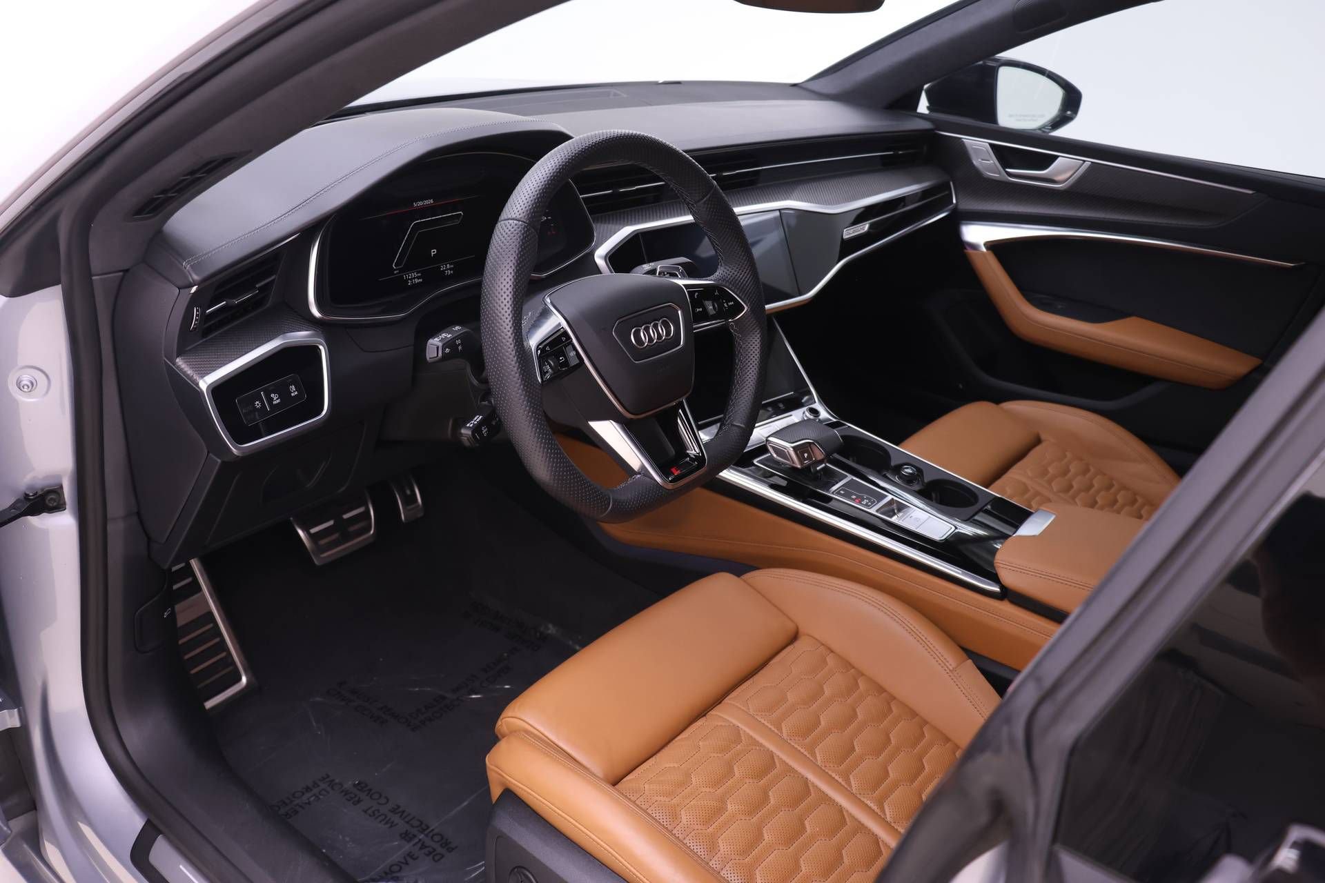 Certified 2024 Audi RS 7 Performance AWD/4WD image 6