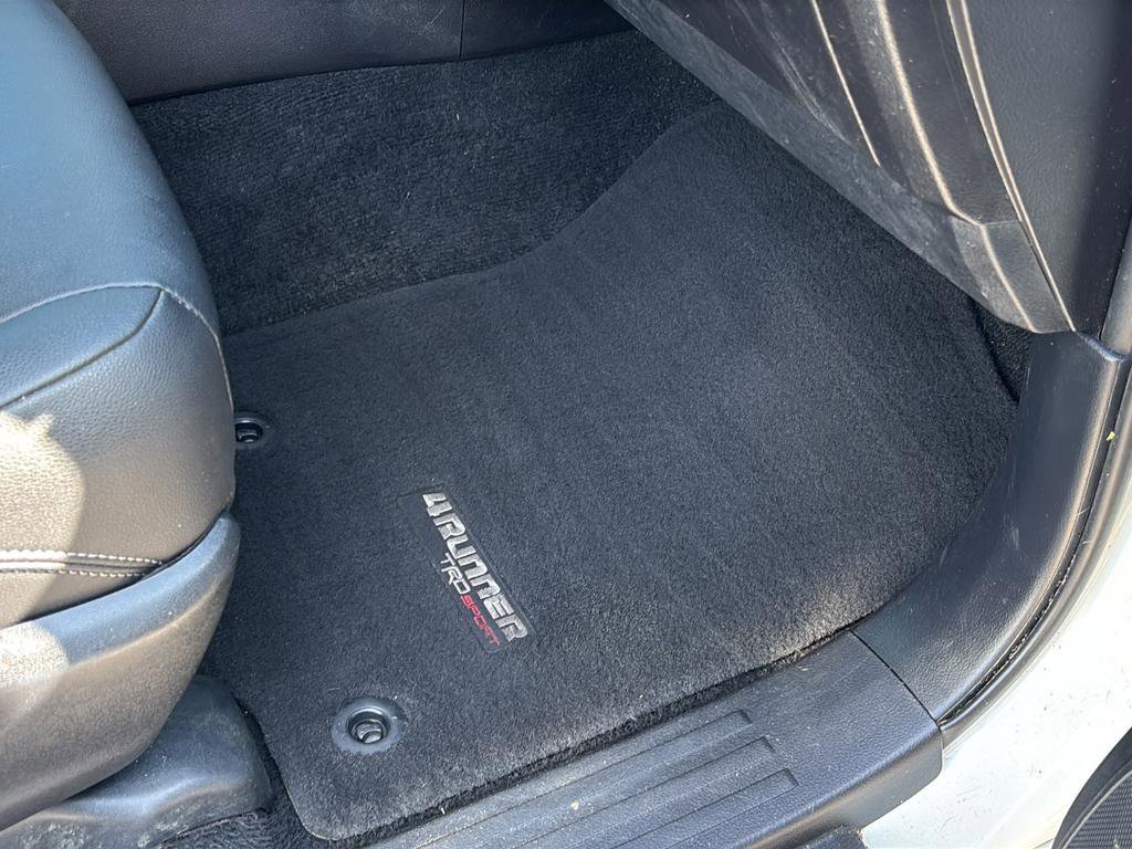 Used 2022 Toyota 4Runner TRD Sport w/ Technology Package image 39