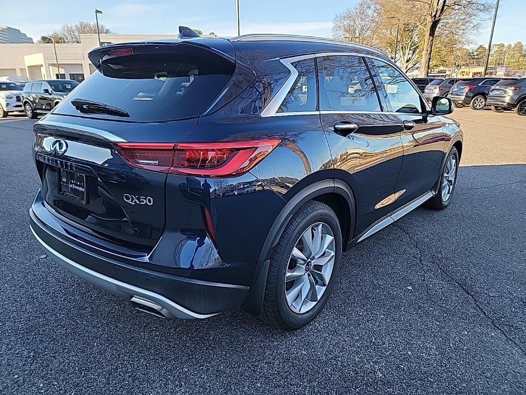 Used 2021 INFINITI QX50 Luxe image 4