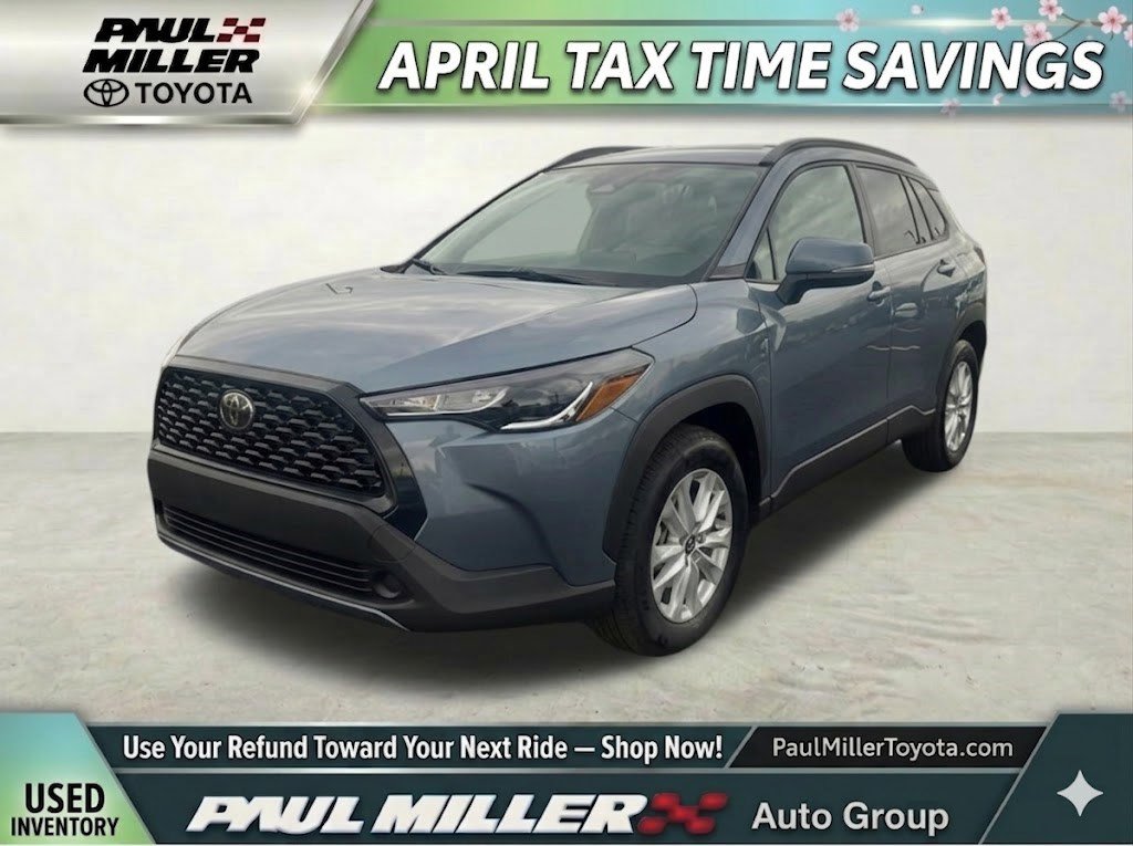 Certified 2024 Toyota Corolla Cross LE w/ Moonroof Package