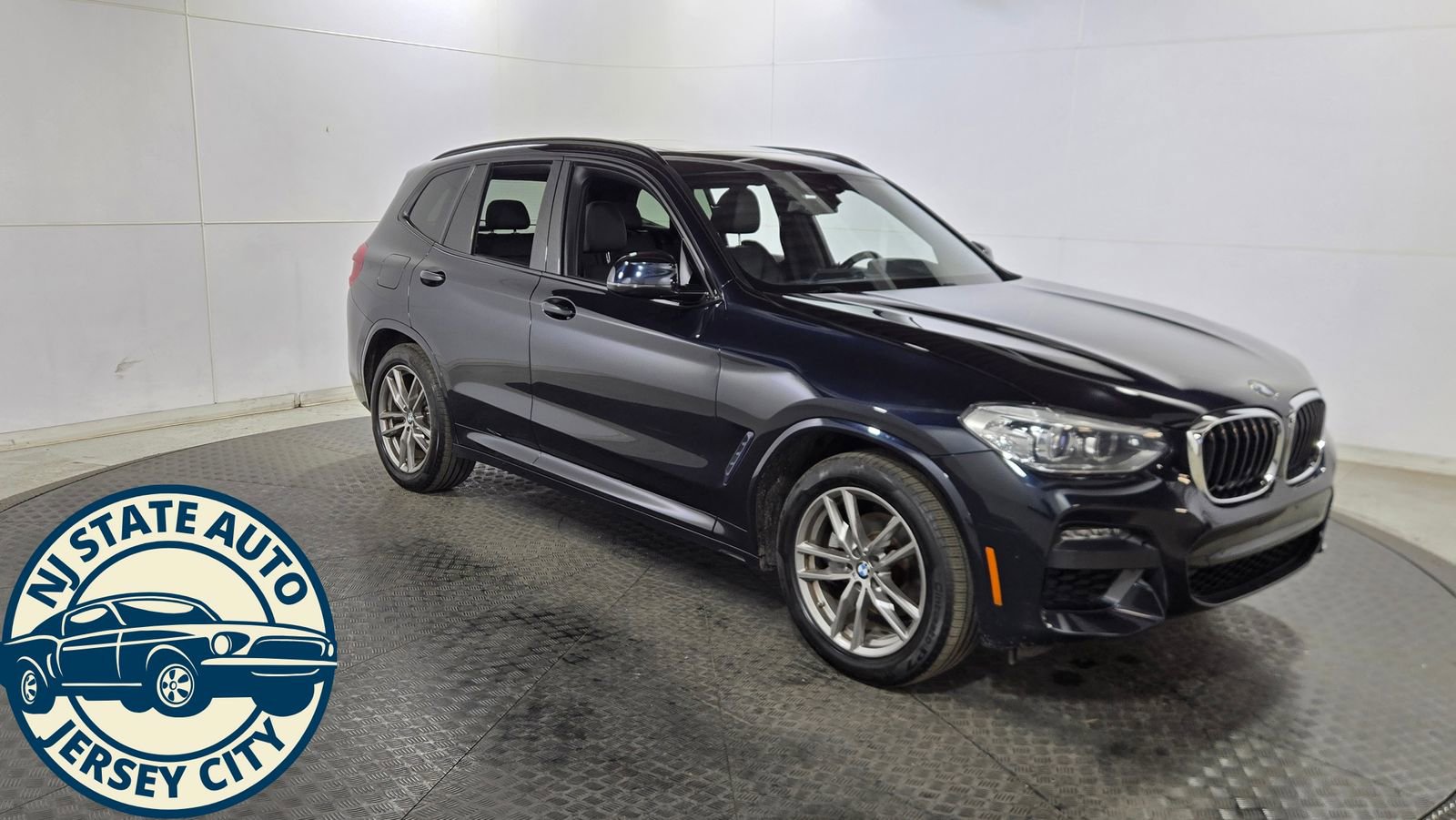 Used 2021 BMW X3 xDrive30i w/ M Sport Package image 1