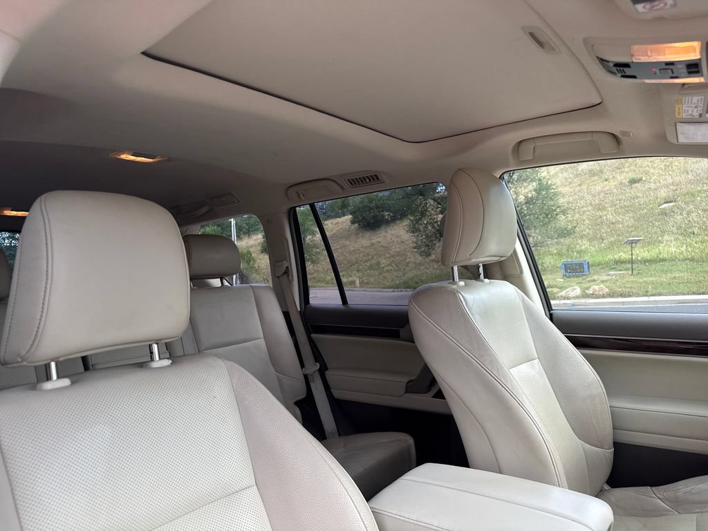 Used 2019 Lexus GX 460 Premium w/ Premium Package AWD/4WD image 34