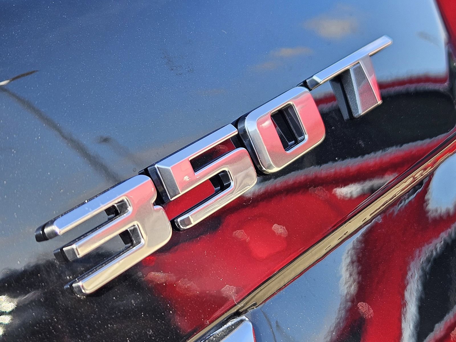 New 2026 Cadillac XT5 Luxury image 15