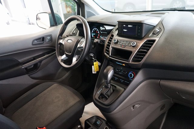 Used 2020 Ford Transit Connect XL image 15