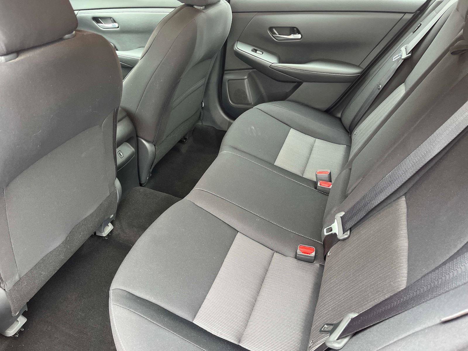 Used 2021 Nissan Sentra SV image 14