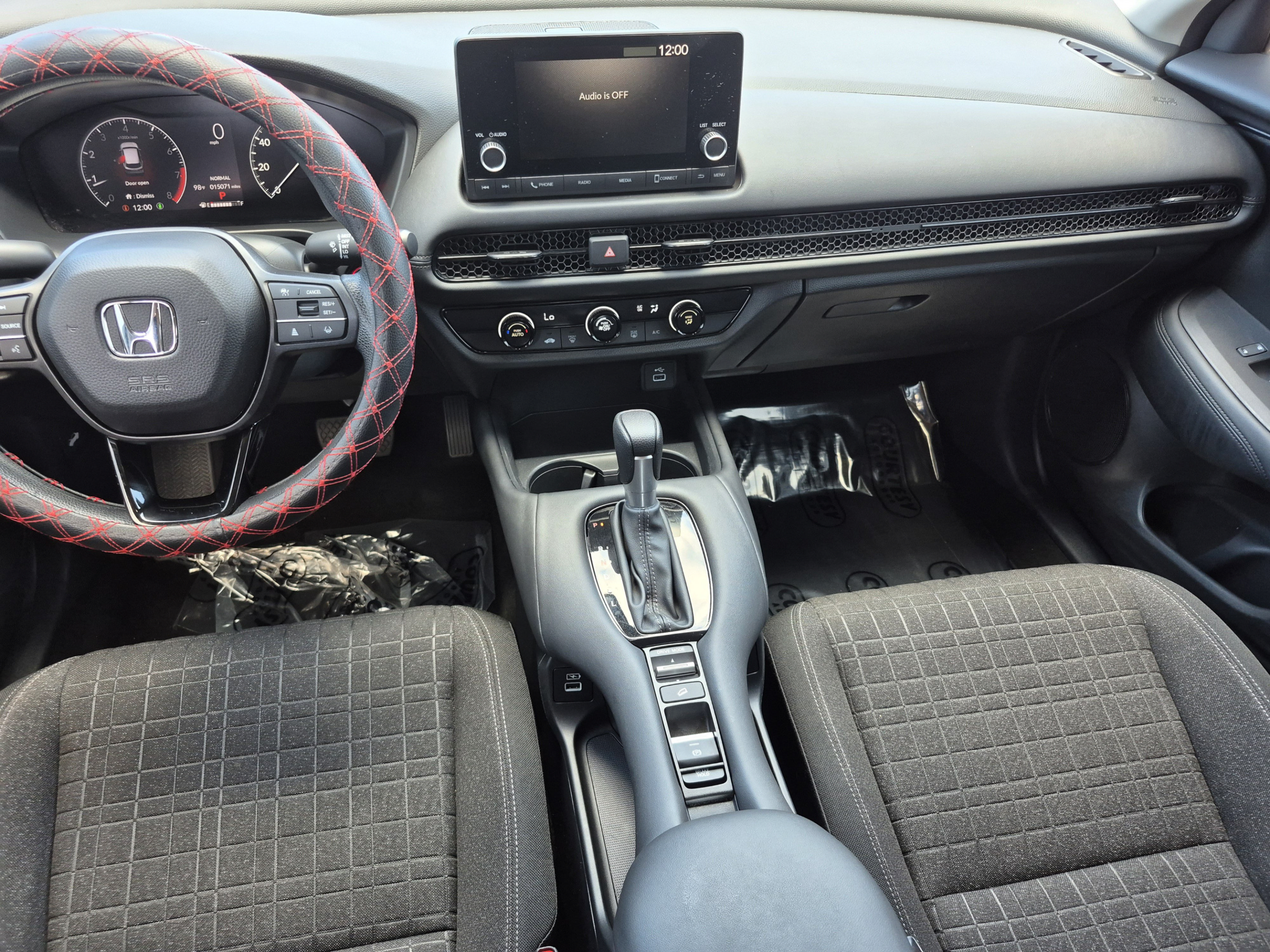 Used 2023 Honda HR-V LX image 12