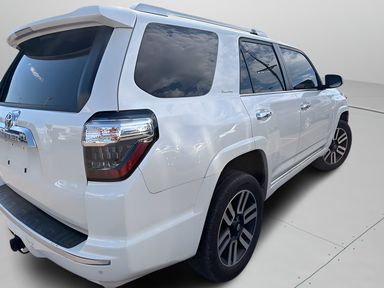 Used 2021 Toyota 4Runner Limited AWD/4WD image 13