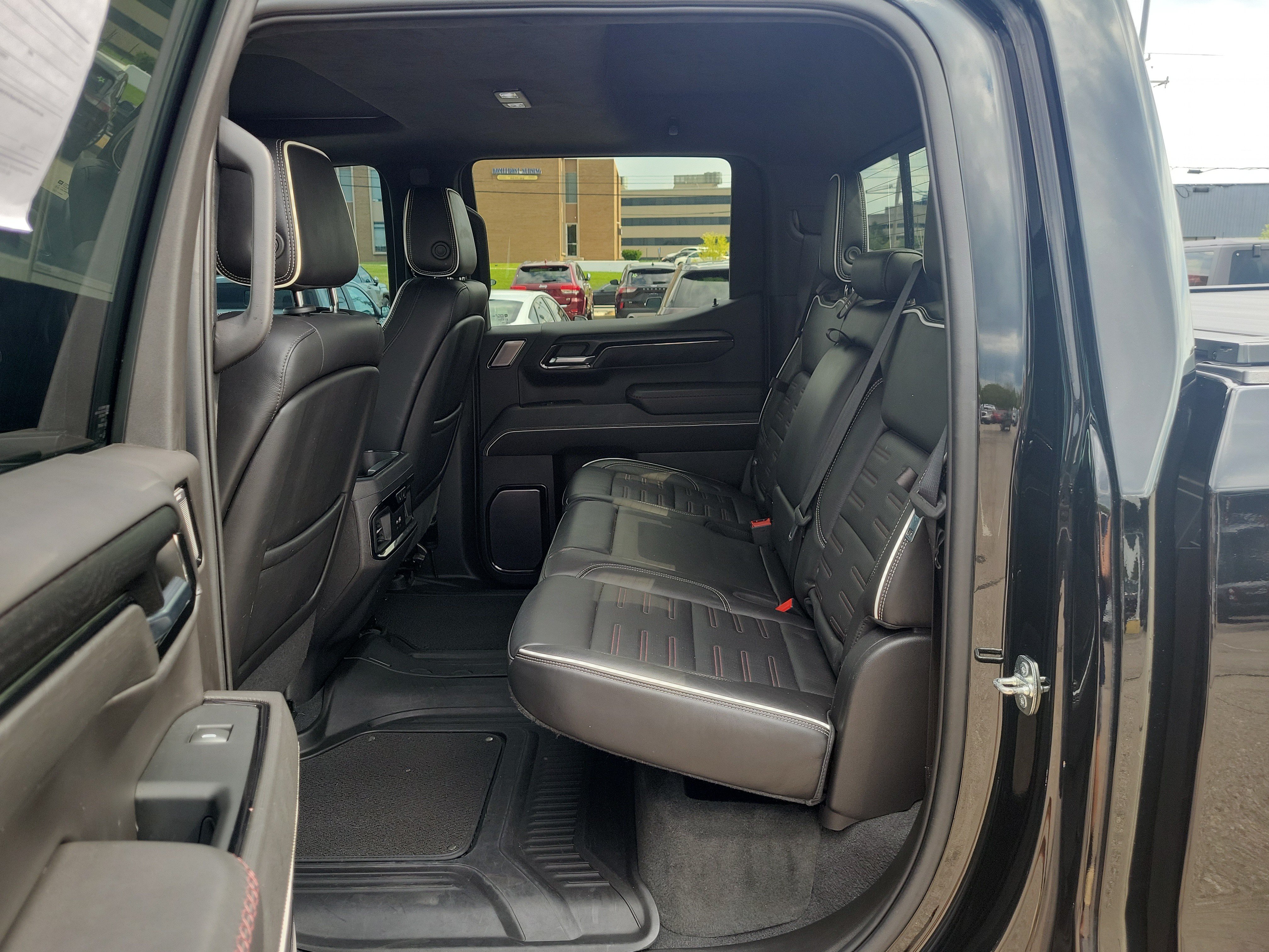 Used 2023 GMC Sierra 1500 AT4X AWD/4WD image 11