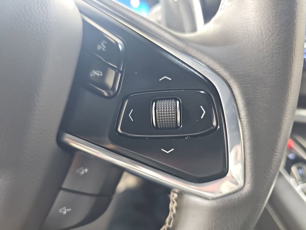 Used 2023 Chevrolet Corvette Stingray Coupe w/ Z51 Performance Package image 18