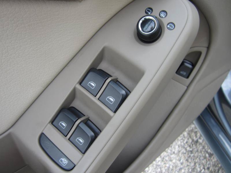 Used 2012 Audi A4 2.0T Premium Plus AWD/4WD image 24