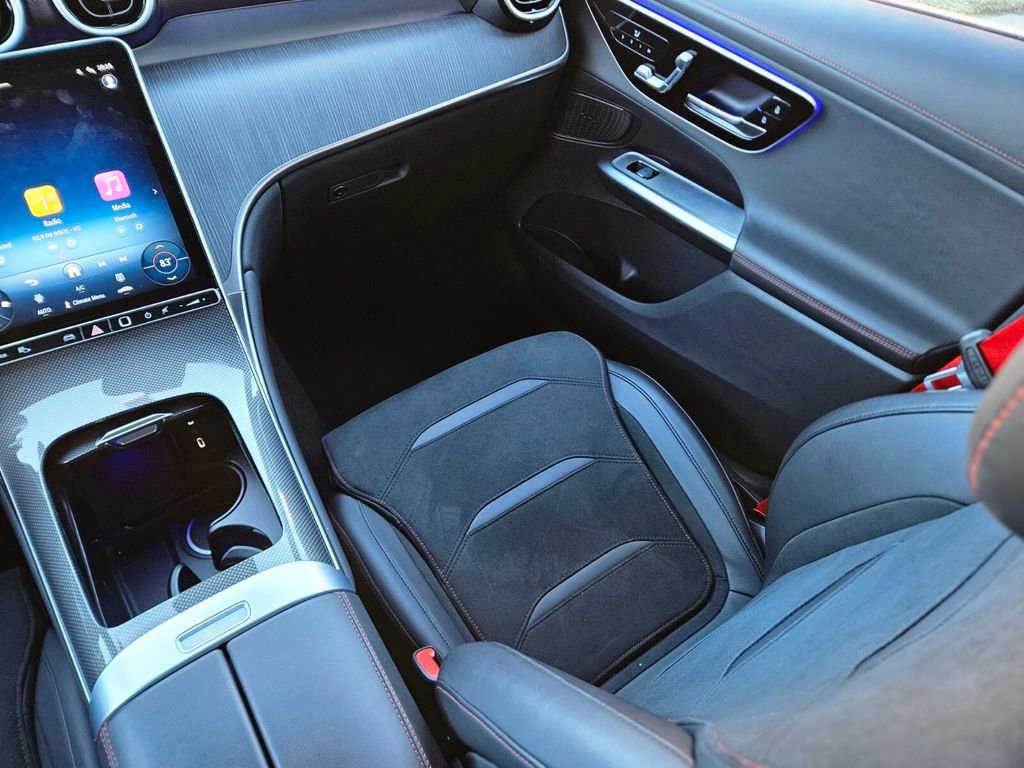 Used 2025 Mercedes-Benz GLC 43 AMG 4MATIC image 13