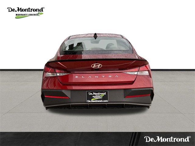New 2025 Hyundai Elantra Sport image 6