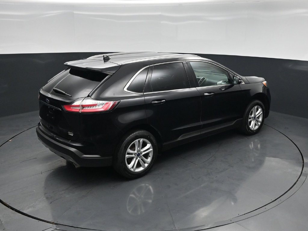 Used 2019 Ford Edge SEL w/ Equipment Group 201A AWD/4WD image 38