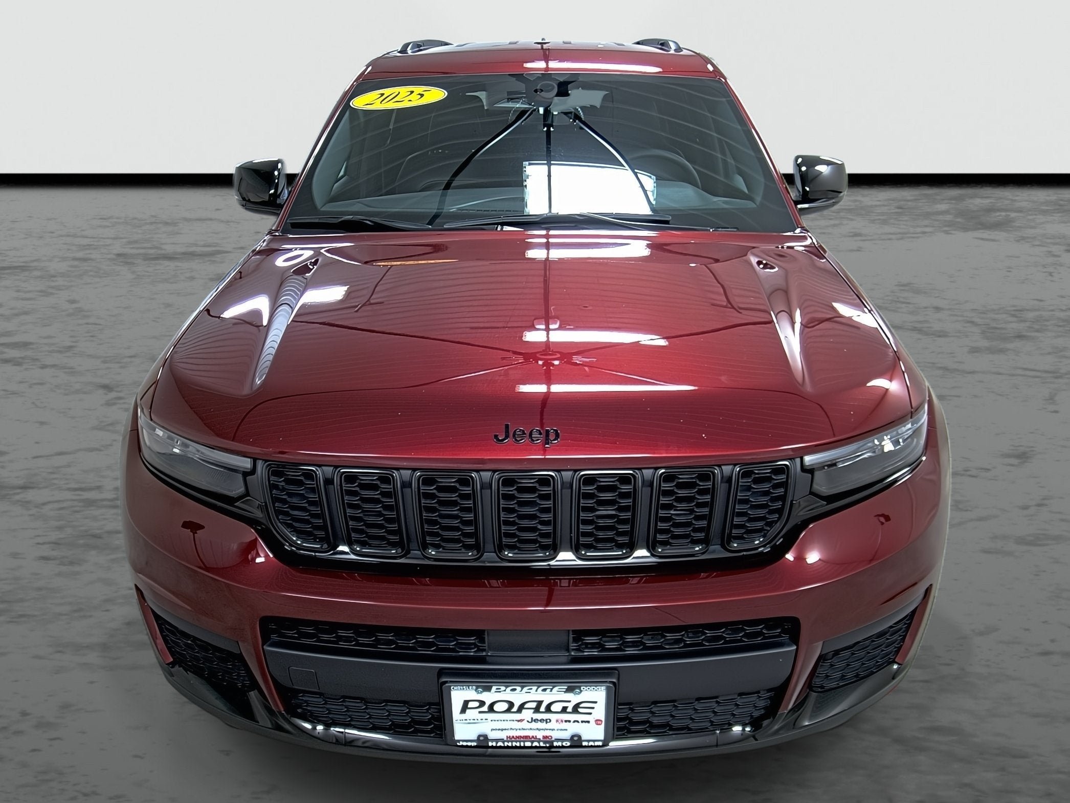 Used 2025 Jeep Grand Cherokee L Laredo AWD/4WD image 6