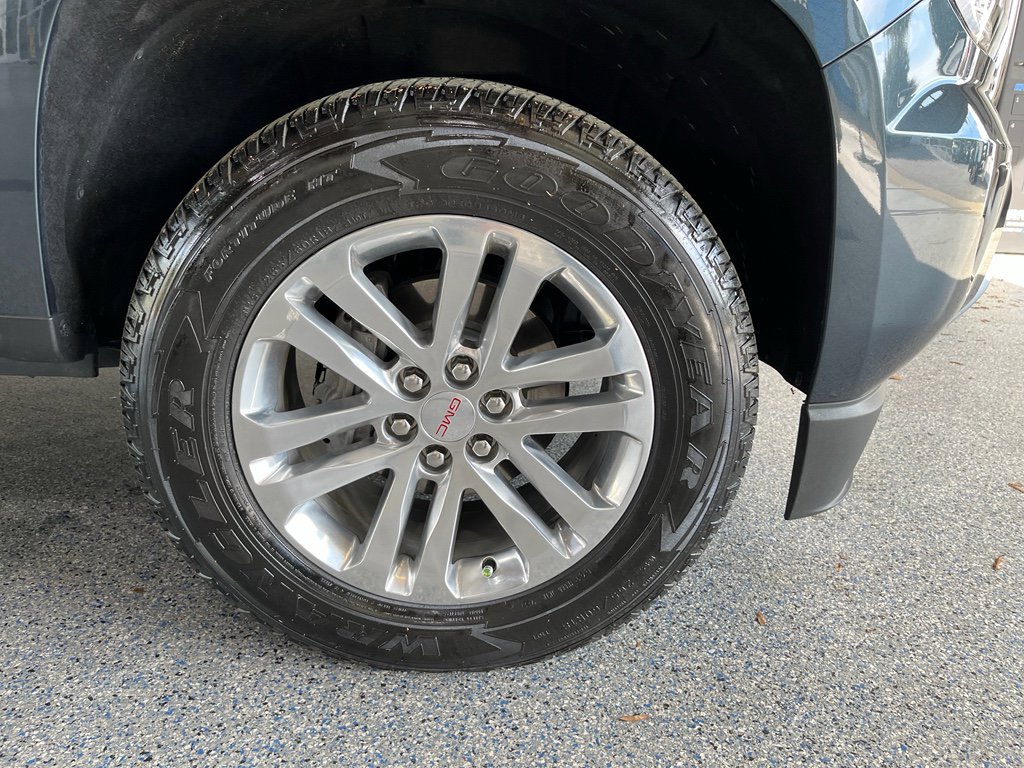 Used 2020 GMC Canyon SLT w/ Driver Alert Package image 32