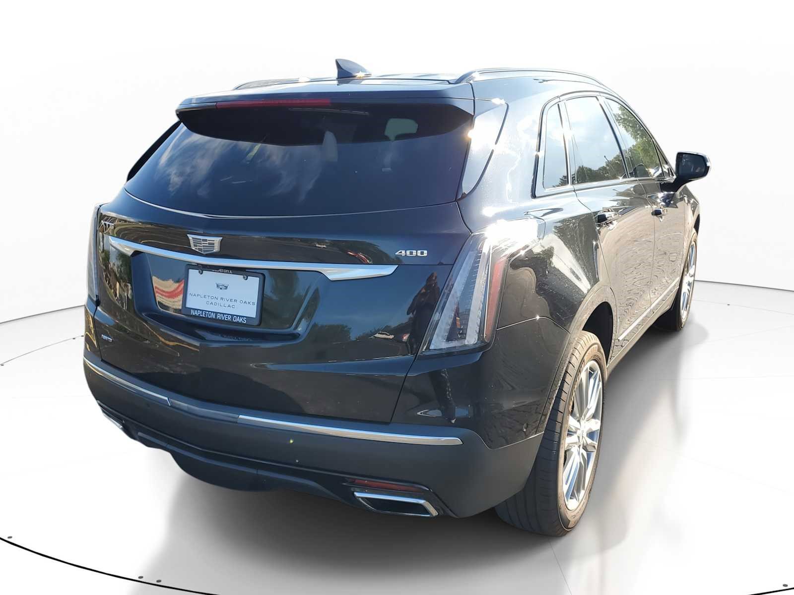 Used 2023 Cadillac XT5 Sportv image 4