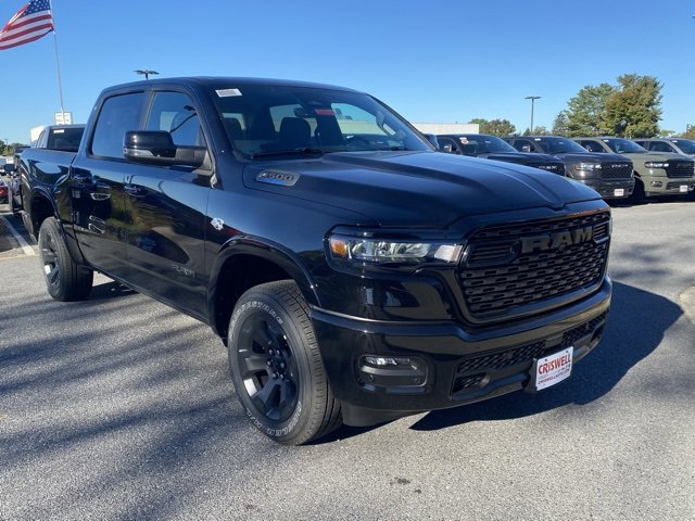 New 2026 RAM 1500 4x4 Crew Cab image 2