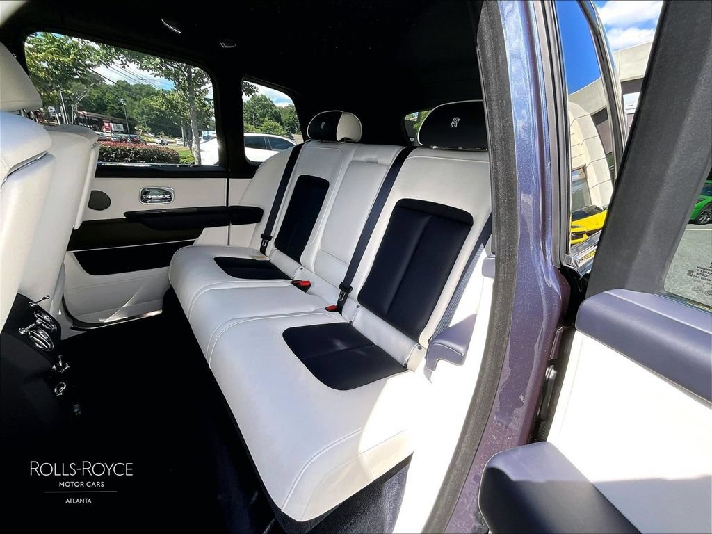 New 2026 Rolls-Royce Cullinan AWD/4WD image 10