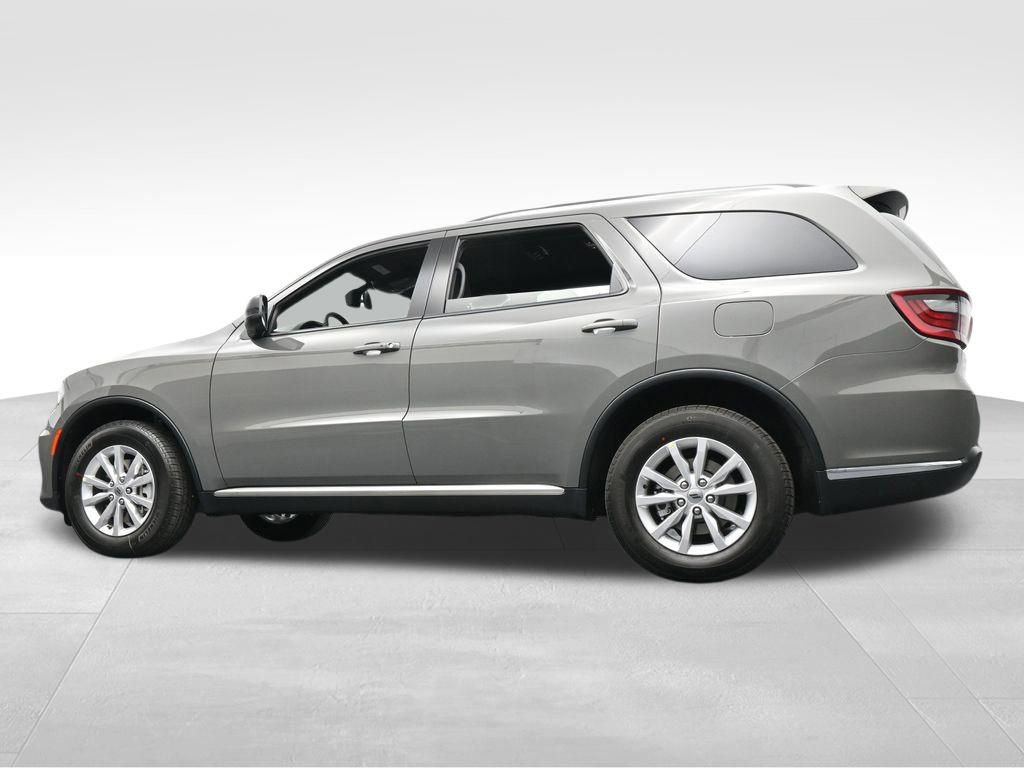 Used 2024 Dodge Durango SXT w/ 3rd Row Seating Group image 57