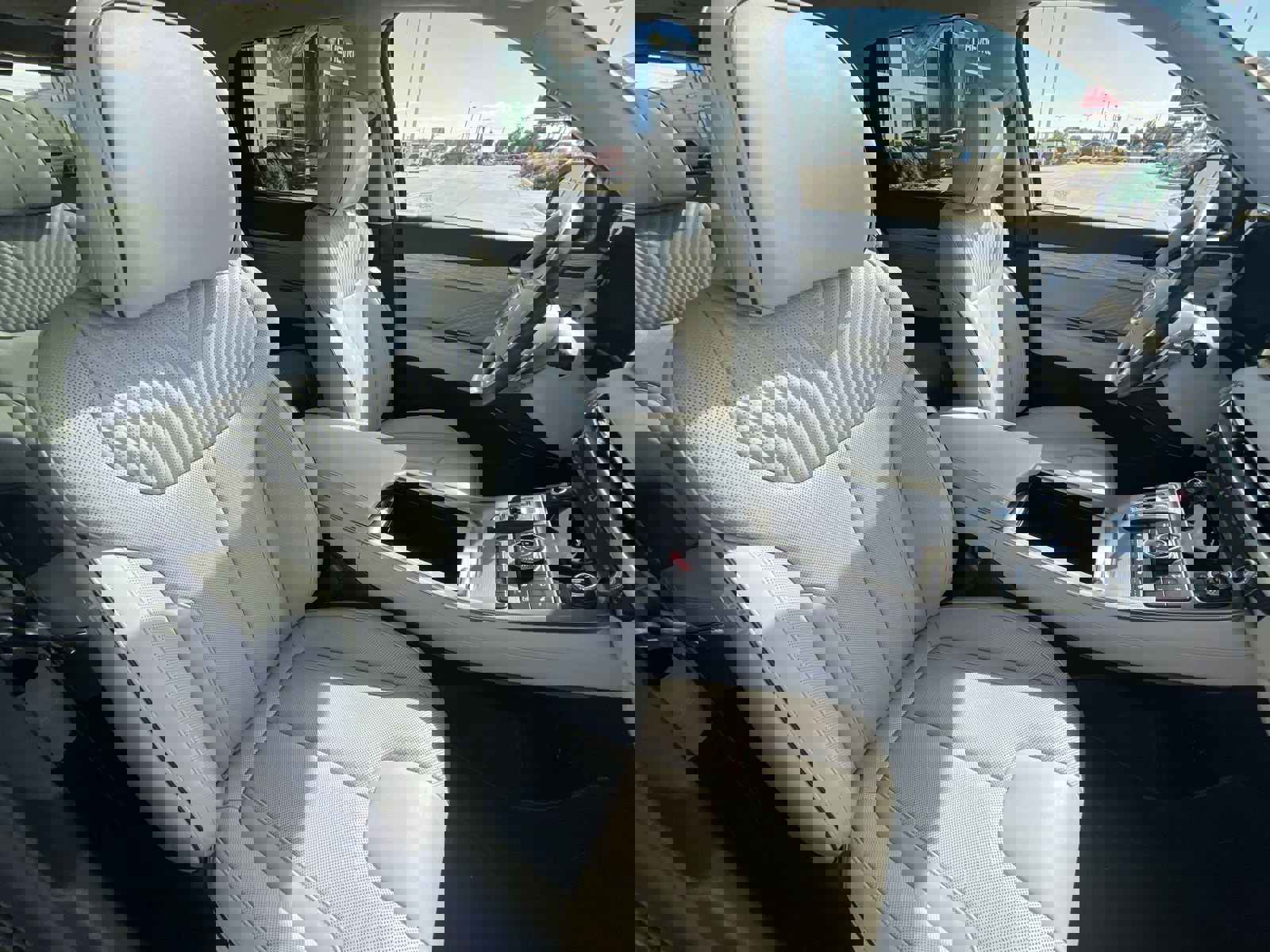 Used 2024 Hyundai Palisade Calligraphy image 29