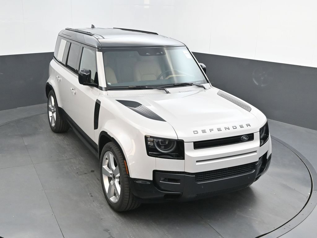 New 2026 Land Rover Defender 110 X-Dynamic SE AWD/4WD image 39