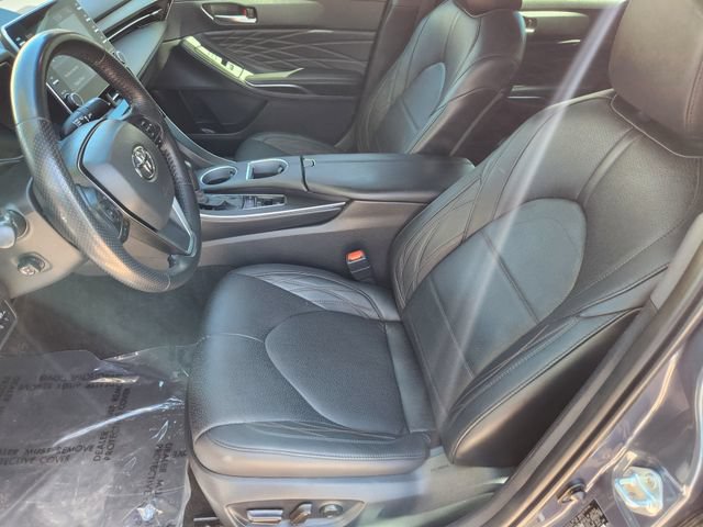 Used 2022 Toyota Avalon Limited w/ Advanced Safety Package FWD image 12