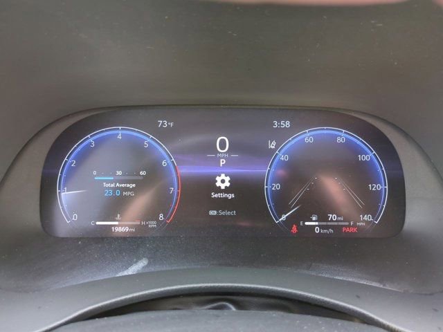 Used 2023 Toyota Highlander Limited FWD image 11