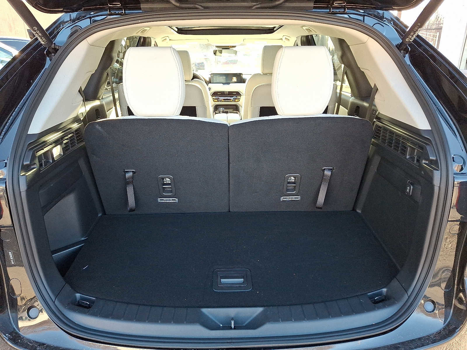 Certified 2024 MAZDA CX-90 3.3 Turbo S w/ Premium Package image 30