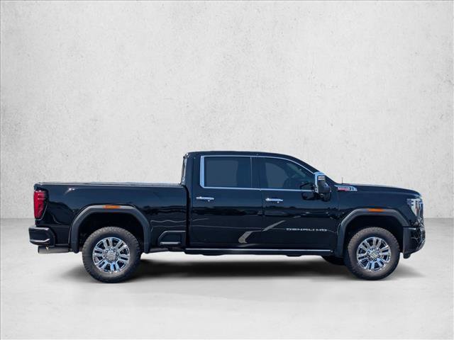 Used 2024 GMC Sierra 2500 Denali w/ Denali Reserve Package AWD/4WD image 4